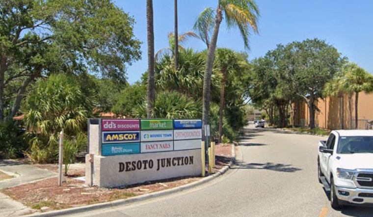 Bradenton Man Arrested After Fire At DeSoto Square Mall