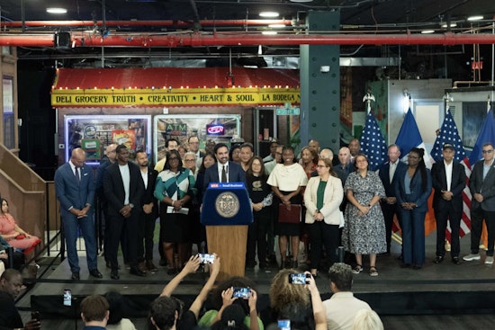 Bronx Bodega Becomes Ground Zero For Mamdani’s Small-Biz Red Tape Reboot