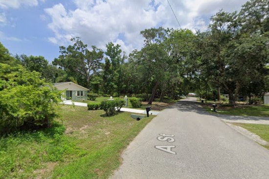 Brooksville A Street Structure Fire Draws HCFR Crews