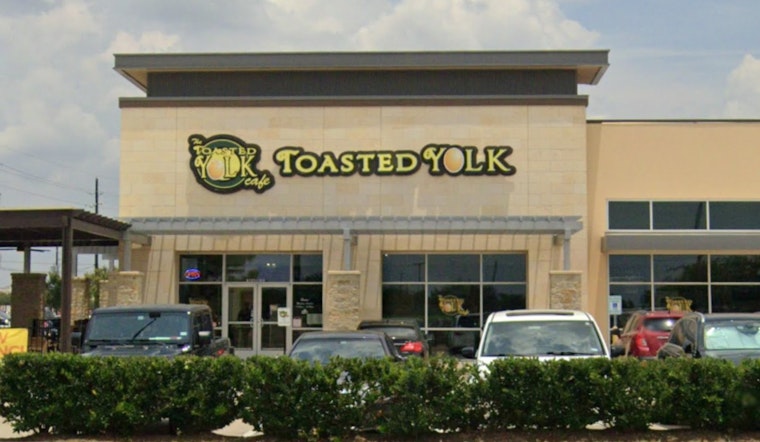 Brunch Chain Toasted Yolk Cracks Into Katy‑Fulshear Hot Corner