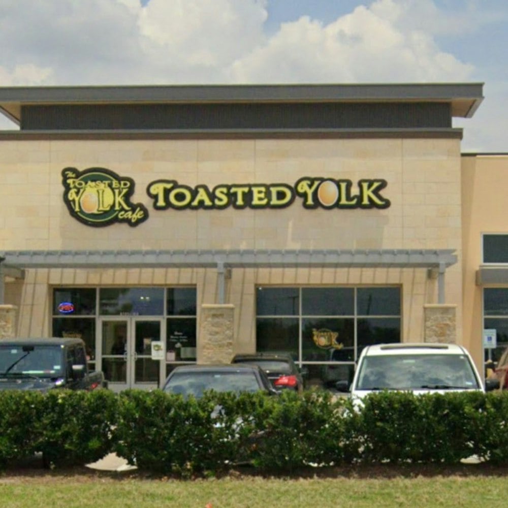 Brunch Chain Toasted Yolk Cracks Into Katy‑Fulshear Hot Corner