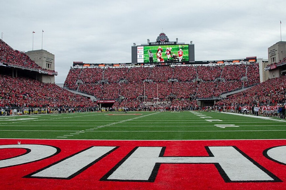 Buckeye Faithful Rush The Shoe For A Slice Of Championship Turf
