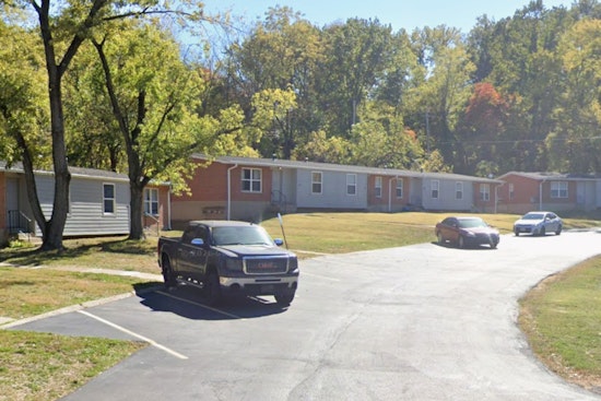 Bullets Fly On Glen Owen As Ferguson Woman Caught In Random Daylight Gunfire