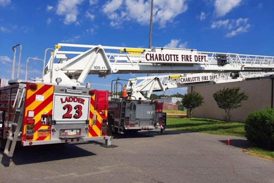 Smoke-Belching House Fire Jars Bremerton Court Block In Charlotte