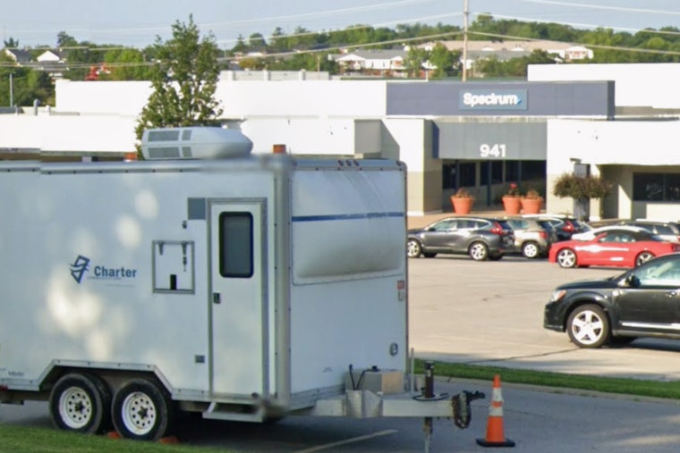 Charter Pulls Plug On Town And Country Nerve Center, 107 Jobs To Go