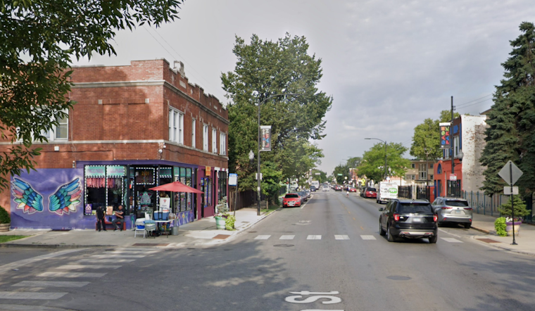 Chicago Lawn Smoke Shop Caught In Brazen Break-In Video
