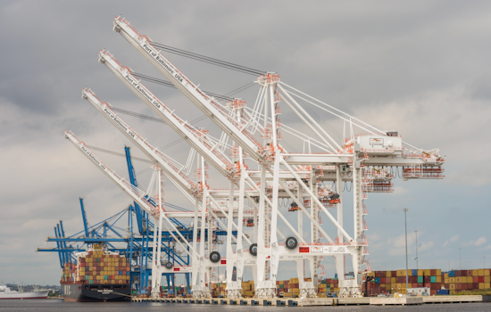Chinese Asphalt Tanker Steams Into Baltimore, Reigniting Jones Act Brawl