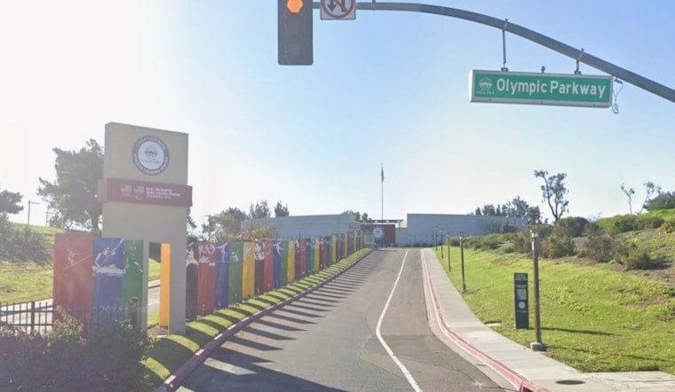 Chula Vista Pickleball Regular Says Live Wire Fence Knocked Her Out, Sues City