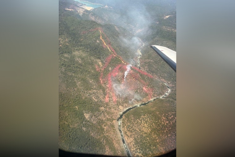 Chute Fire Explodes to 33 Acres Near Dobbins as Yuba County Orders Evacuations