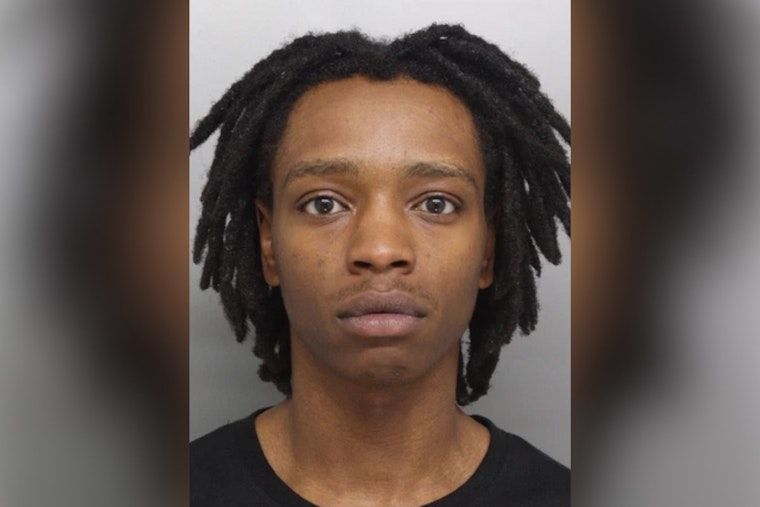 Cincinnati UDF Drink Heist Ends With Gun Flash In Parking Lot: Cops
