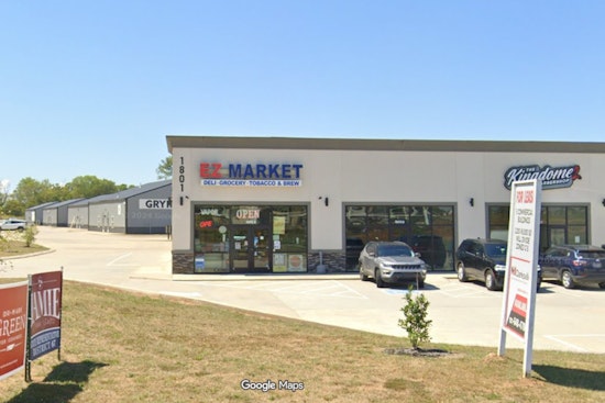 Clarksville EZ Market Horror as Clerk Stabbed and Airlifted to Nashville