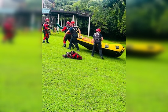 Clarksville Kayak Scare as Flash Flood Strands Group on Red River