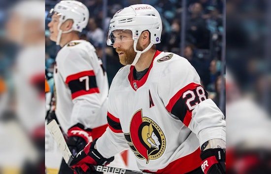 Claude Giroux Free-Agent Decision Keeps Flyers and Senators Waiting