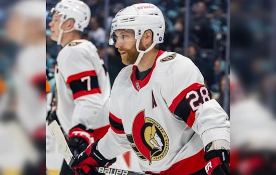 Claude Giroux Free-Agent Decision Keeps Flyers and Senators Waiting