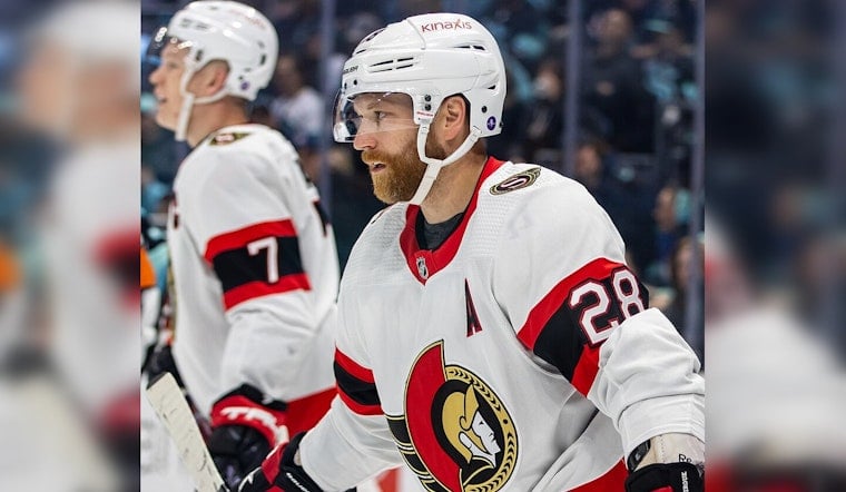 Claude Giroux Free-Agent Decision Keeps Flyers and Senators Waiting