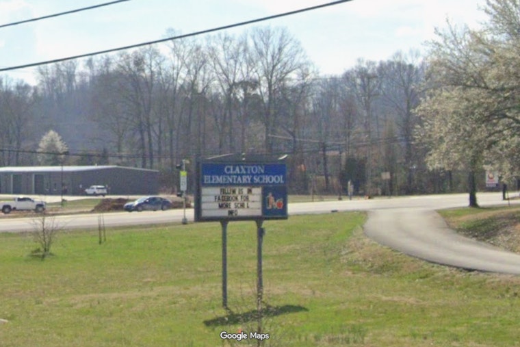 Claxton Crowd Set To Confront School Sale At Tonight’s Town Hall