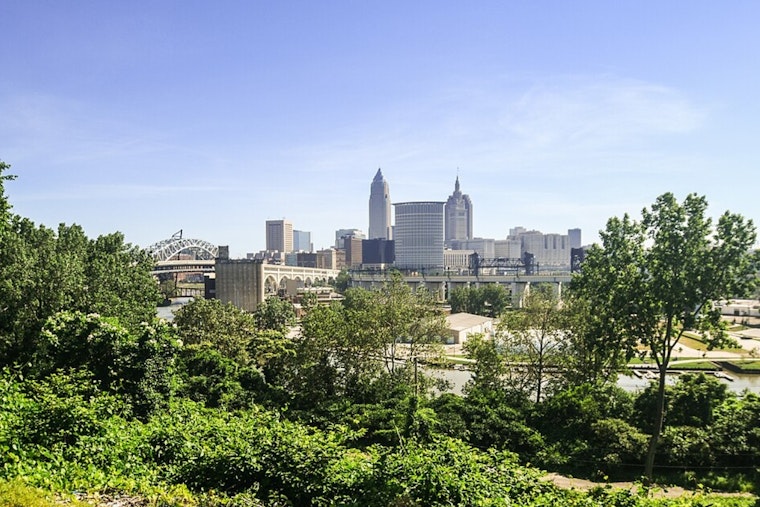 Cleveland Sizzles As Heat Index Nears 100 And Smoke Rolls In