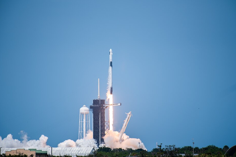 Coffee, Traffic, Liftoff: Space Coast Braces for Back-to-Back Starlink Shots