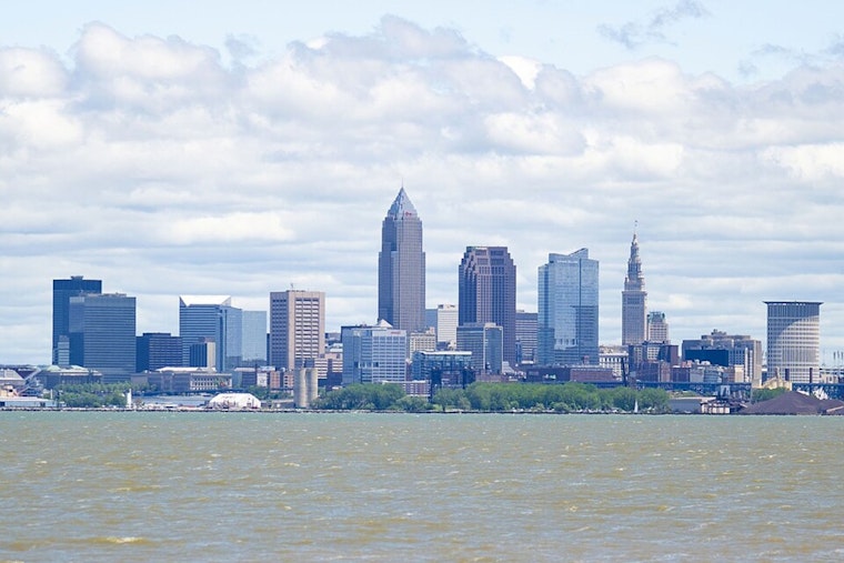 Cool Breezes, Rough Surf: Cleveland Wakes To Risky Rip Currents