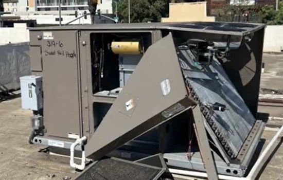 Copper Crooks Roast Pasadena Shops In Rooftop AC Ripoff