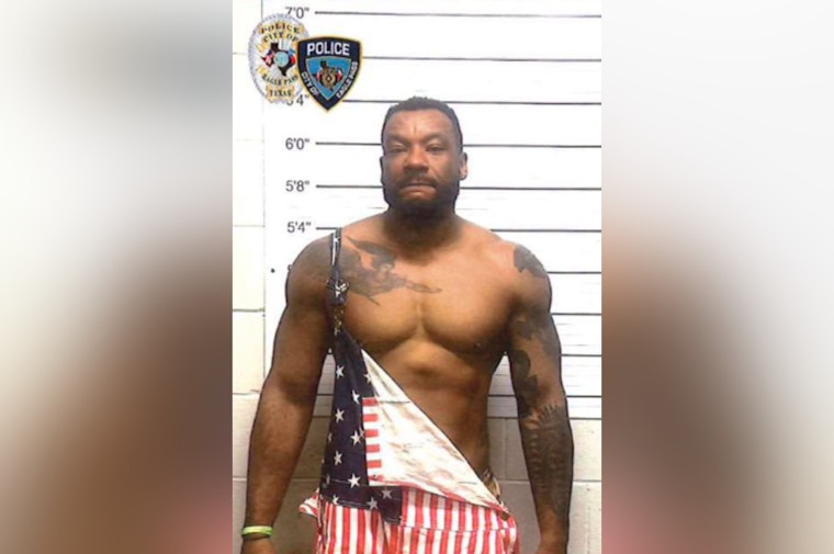 Cops, California Man Tries To Grab Officer’s Gun During July 4 Chaos In Eagle Pass