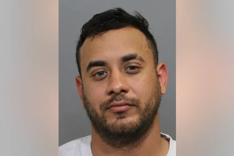 Cops Collar Chicago Man in West Rogers Park Car Killing