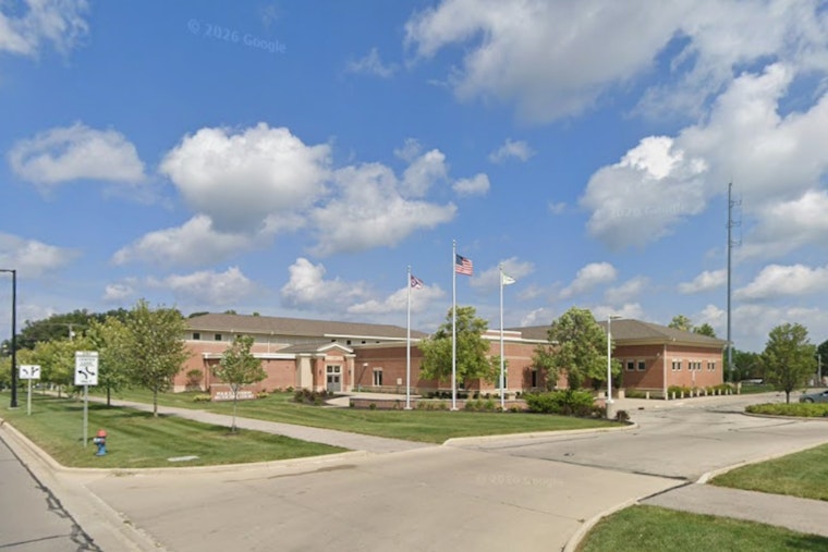 Cops Nab Suspect After Child Reports Locker Room Horror At Marysville Pool