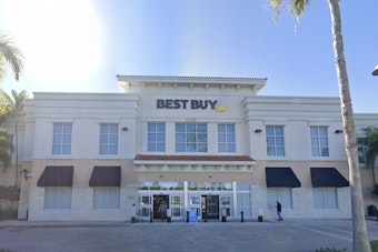 Cops Snag Orlando Bros After $36K Best Buy Smash-and-Grab in Palm Beach Gardens