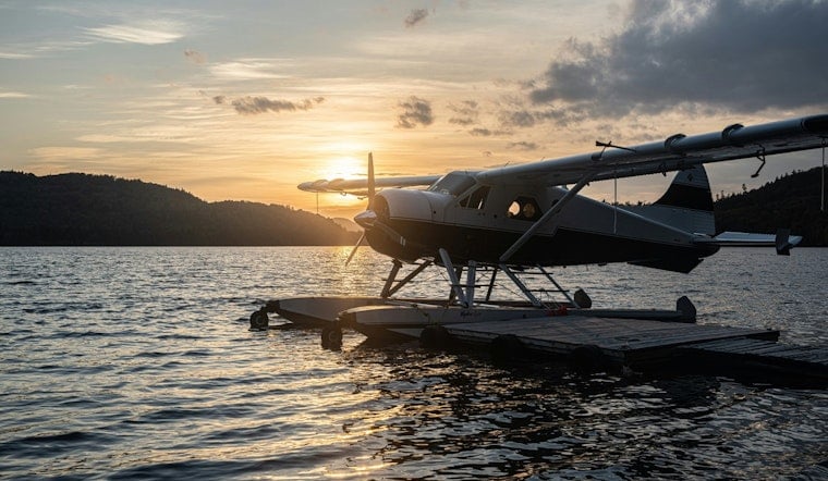 Crowd Watches In Shock As Seaplane Splashes Into East River, All 10 Survive