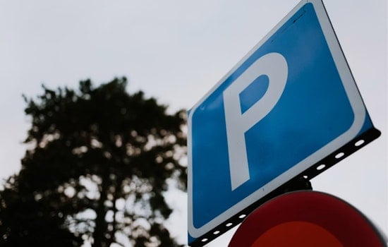 Cuyahoga Pols Hike Parking Prices, Keep Their Own Spots Free