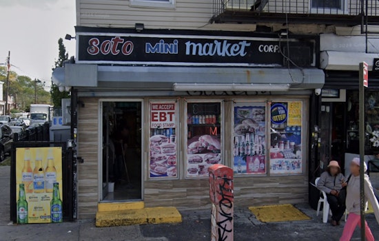 Cypress Hills Deli Turns Crime Scene As Cops Hunt Crescent Street Gunman