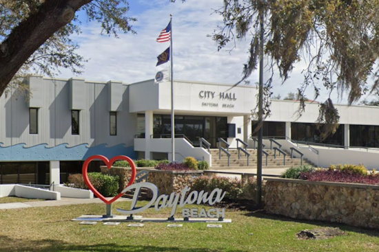 Daytona Beach Moves to Ban Motorized Pedicabs, Tighten E‑Bike Rules