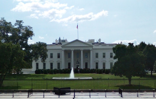 D.C. on Edge as U.S.-Iran Fire Pauses and Tanker Threats Roll On