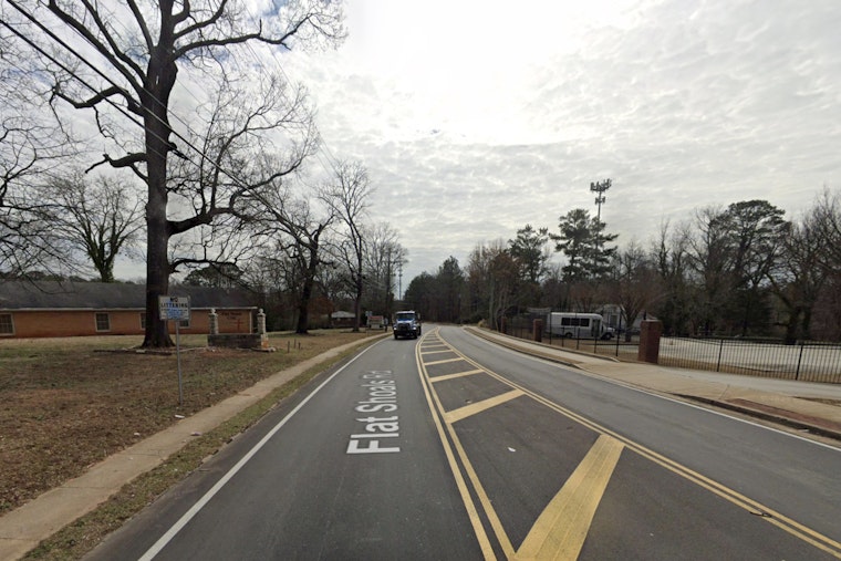 Deadly Dawn Gunfire Rocks Flat Shoals Road In Decatur