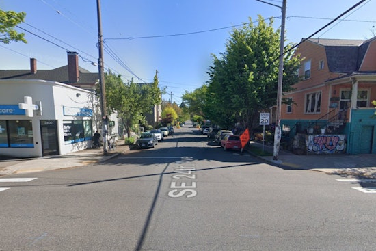 Deadly East Burnside Motorcycle Crash Shuts Down NE 24th