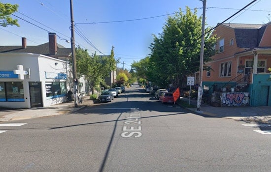 Deadly East Burnside Motorcycle Crash Shuts Down NE 24th
