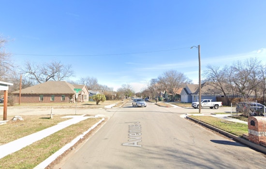 Deadly Pre-Dawn Poly Blaze Kills One, Sends Fort Worth Firefighters To Hospital