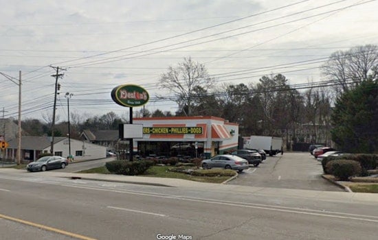 Denton's Burgers Closes Kingston Pike Location in Knoxville