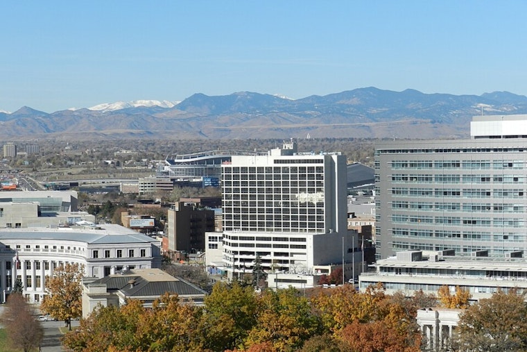 Denver Sizzles Under Near‑100 Heat As Afternoon Winds Whip Up