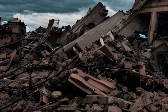 Deported Miami Dad Cheats Death in La Guaira ‘Welcome’ Hotel Collapse