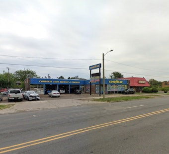 Detroit Drivers Say Motown Auto Has Their Rides Held Hostage For Months