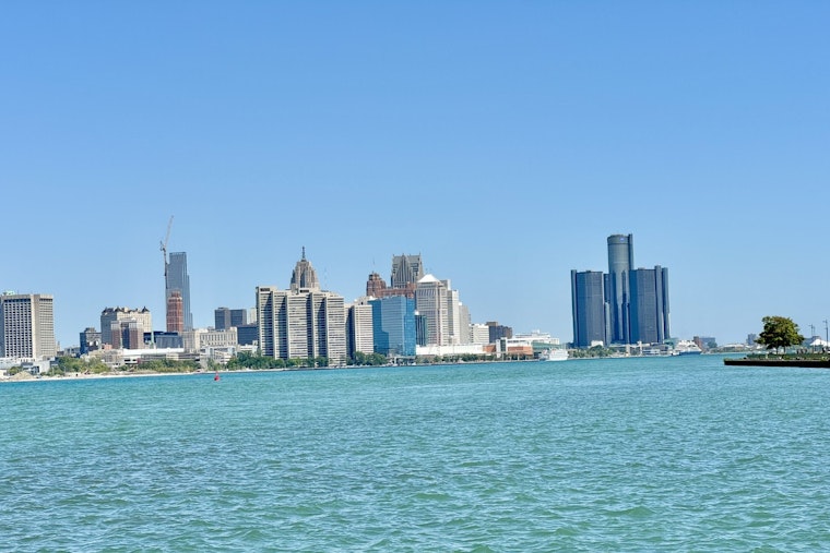 Detroit Kicks Back Now, Sweats Later as Heat Wave Looms