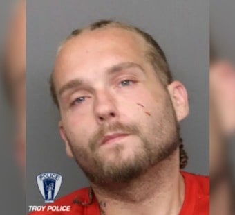 Detroit Man Accused Of Stealing Food, Brawling At Troy Gas Station