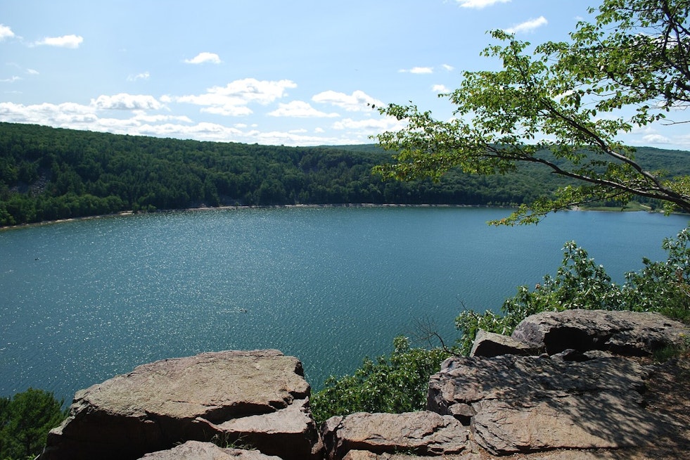 Devil's Lake Cliff Fall Kills Young Hiker On Baraboo Bluff