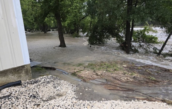 Disabled Navy Vet Barefoot-Sprints Family To Safety As Kerr County Flood Rips Through Home