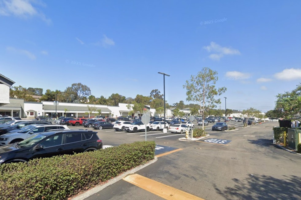 Discount Chains And Budget Gyms Muscle Into San Diego’s Empty Big Boxes