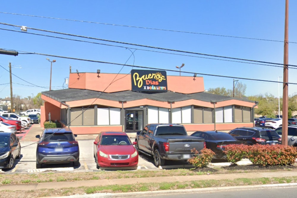 Doña Leti Clan Turns Old Denny’s Into Breakfast Hot Spot on Washington Ave