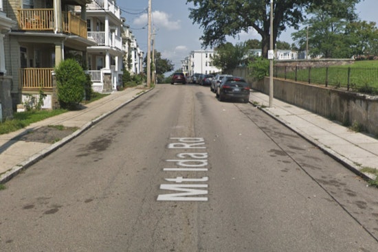 Dorchester Stabbing Injures Two Near Mount Ida Road