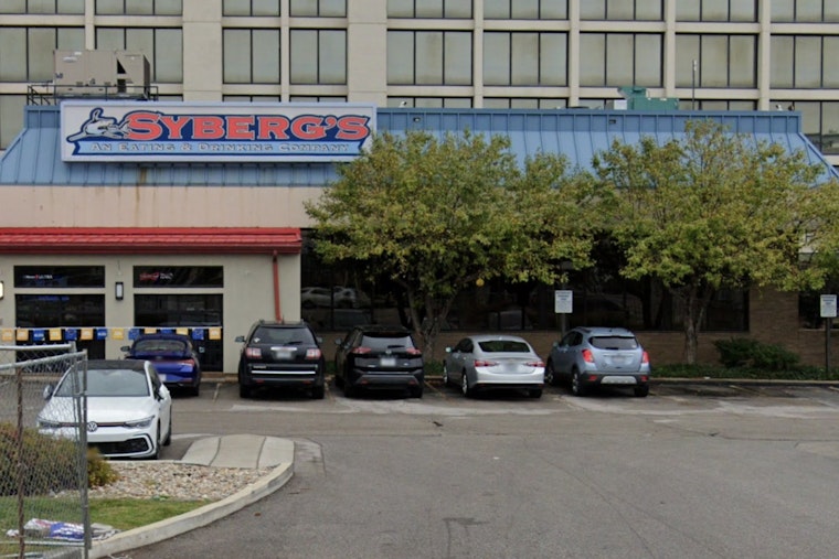 Downtown Favorite Syberg’s Market Pulls Plug After 36 Years On Market Street