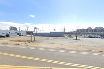 Downtown Knoxville’s Former MAC Auto Loans Site Gets 144-Unit Makeover